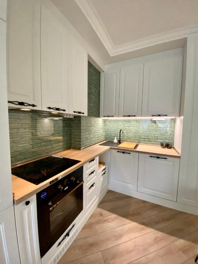 Apartment Classic And New Brand San Stefano 9 *